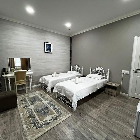 Hotel "Continent" Halal Караганда Экстерьер фото