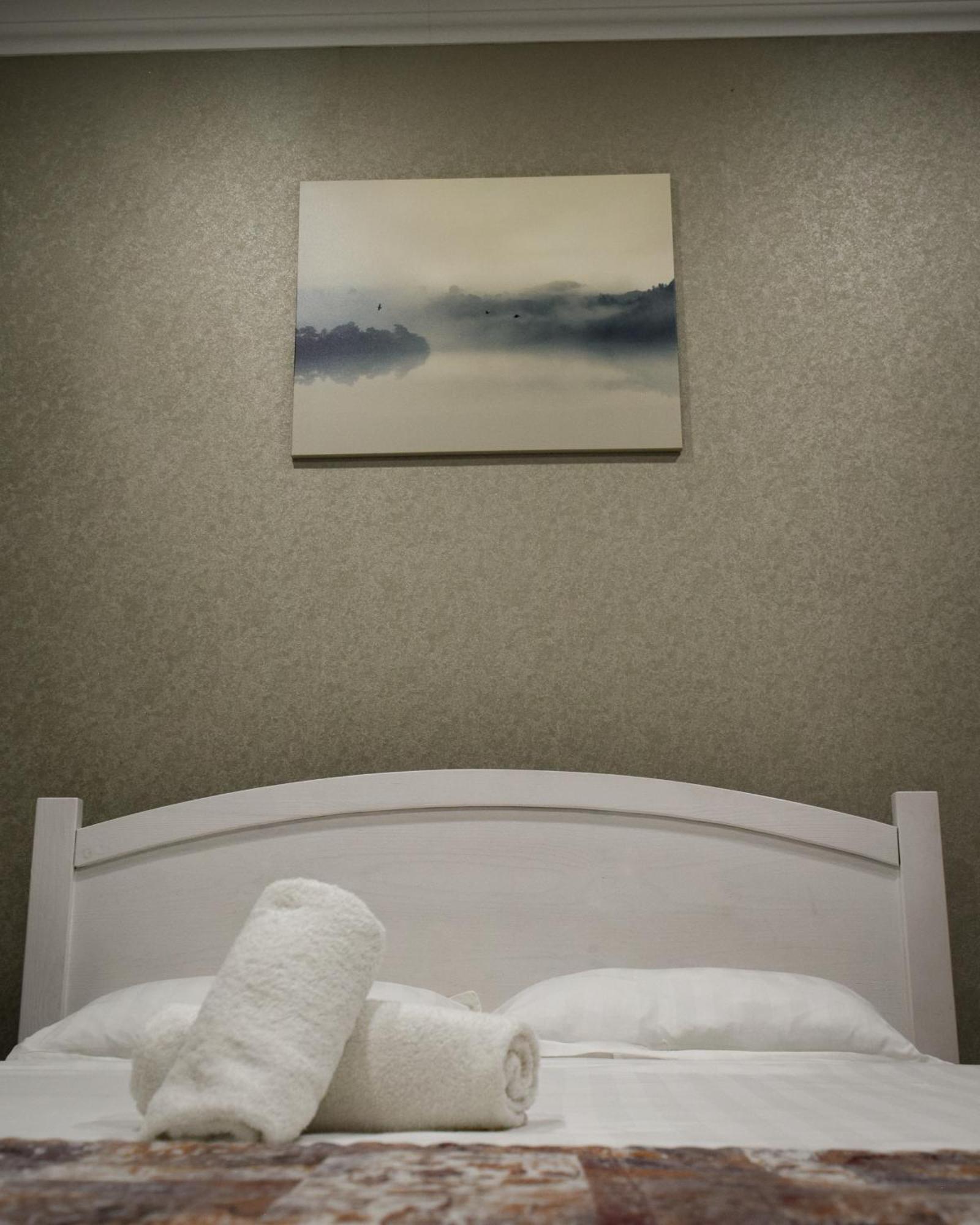 Hotel "Continent" Halal Караганда Экстерьер фото